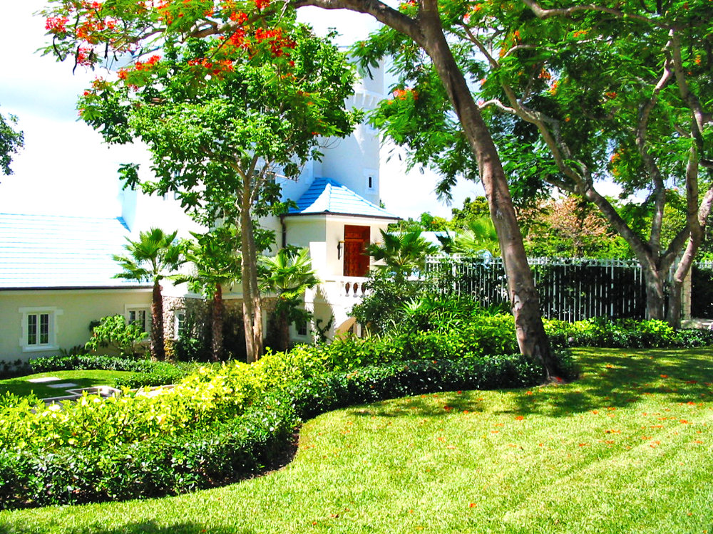 LYFORD CAY THE CASTLE 1